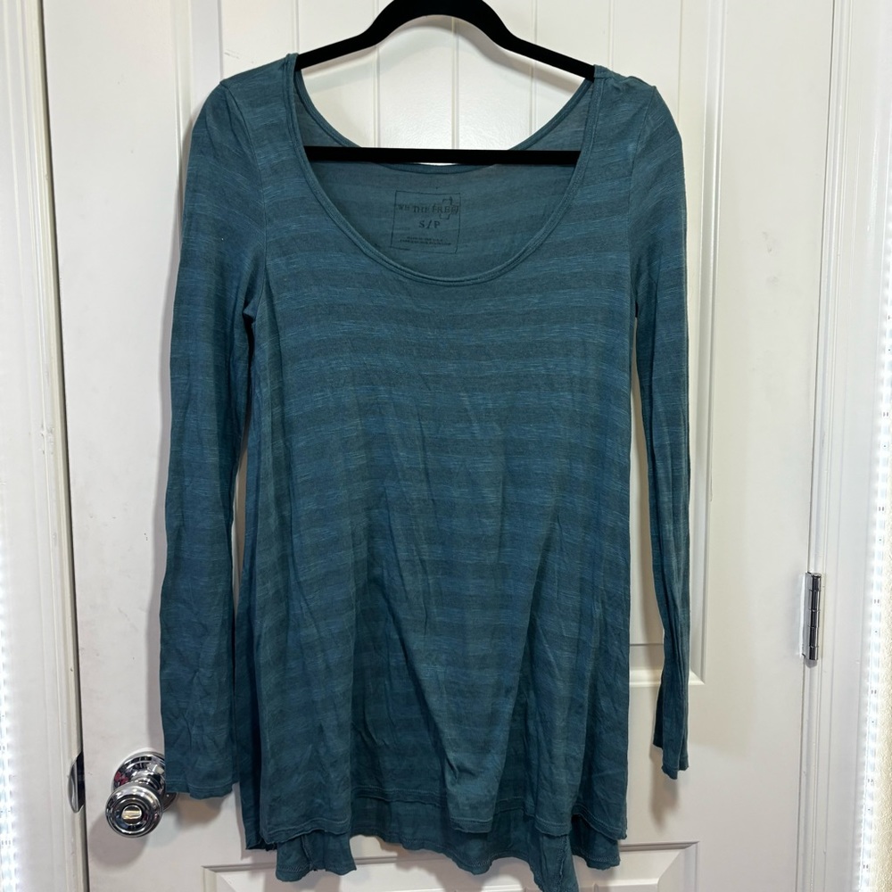 Free People Long Sleeve Shadow Stripe Scoop Neck Size Small Green G2